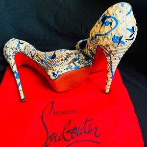 Christian Louboutin Lady Peep Python
